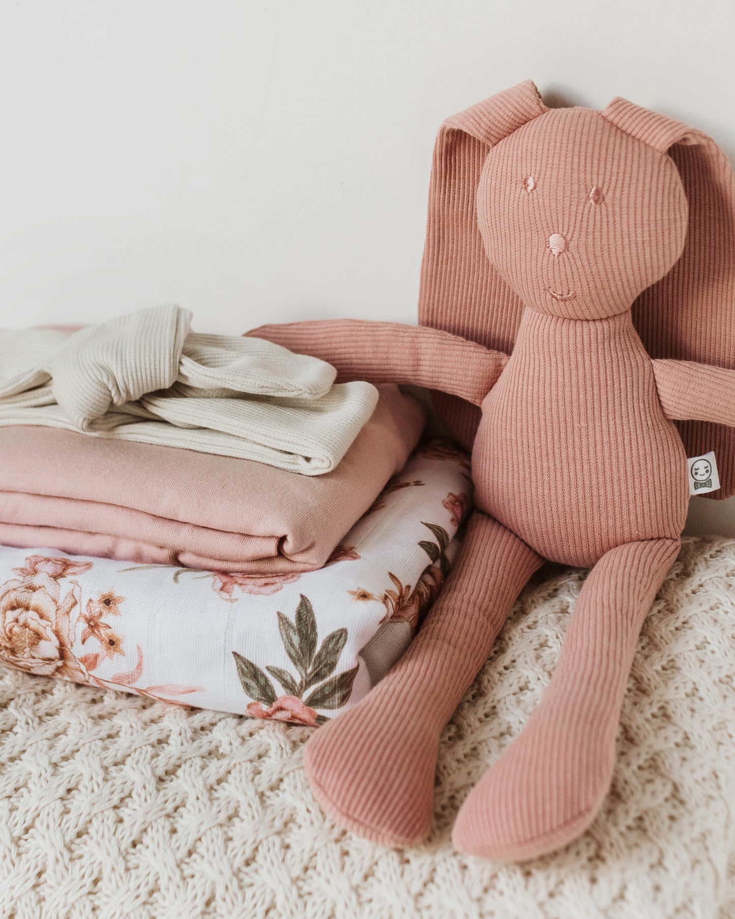 Snuggle Bunny rosa