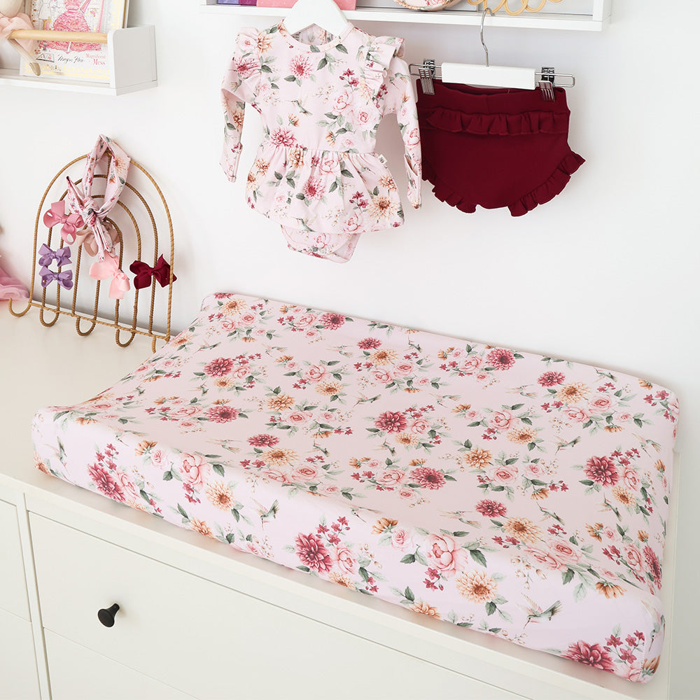 Birds & Blossom Lak